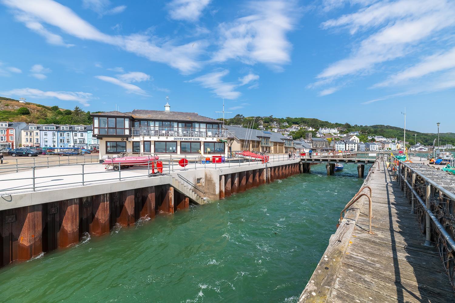 Popular Sea View Apartment Aberdyfi Esterno foto