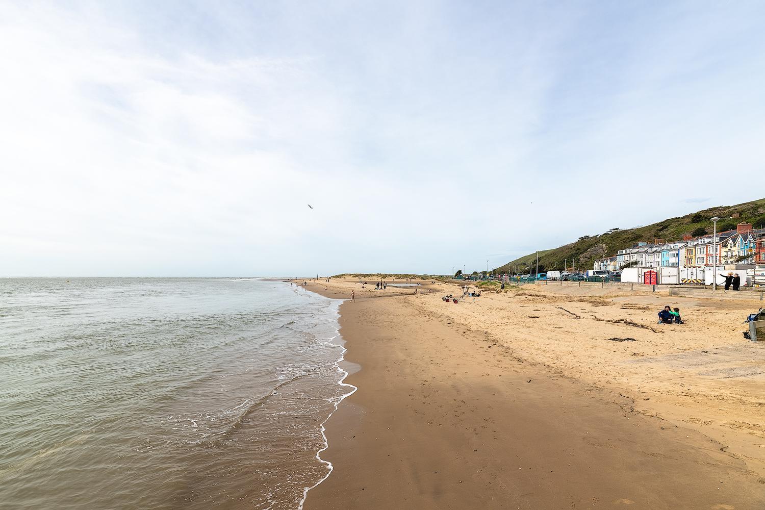 Popular Sea View Apartment Aberdyfi Esterno foto